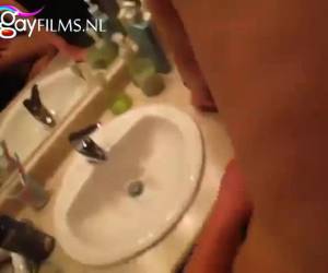 whiteh sentakan tebal besar ayam whiteh kondom, jauh ke anus temannya dan fucks nya anal. hardcoree, ayam jantan gemuk besar whiteh kondom