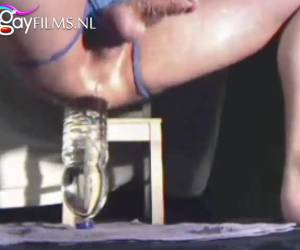 cumshot üzerinde 1,5 litre şişe anüsünün eşcinsel aşk büyük şeyler bu. o güzel ve 1.5 litre şişe kıçına gelmek hazır. yapay penis ve ekleme, cumshot üzerinde 1,5 litre şişe