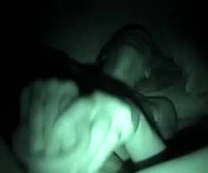 azgın kadın durur ve ıslak pussy.dildo seks büyük yapay penis