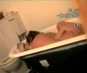hatte abi titmuss beschrieben wieder im rampenlicht, oder ist dieser sexfilm nur geklaut, oh gut , welche taten es wirklich. solange wir genießen können. diese promi nimmt das nicht so eng und fickt mit männern und frauen.