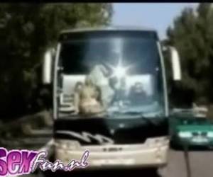 at arabasıyla lanet bu çok rahat bir tatil olması gerekir. bu koç yolcuların otobüs seks var. at arabasıyla lanet